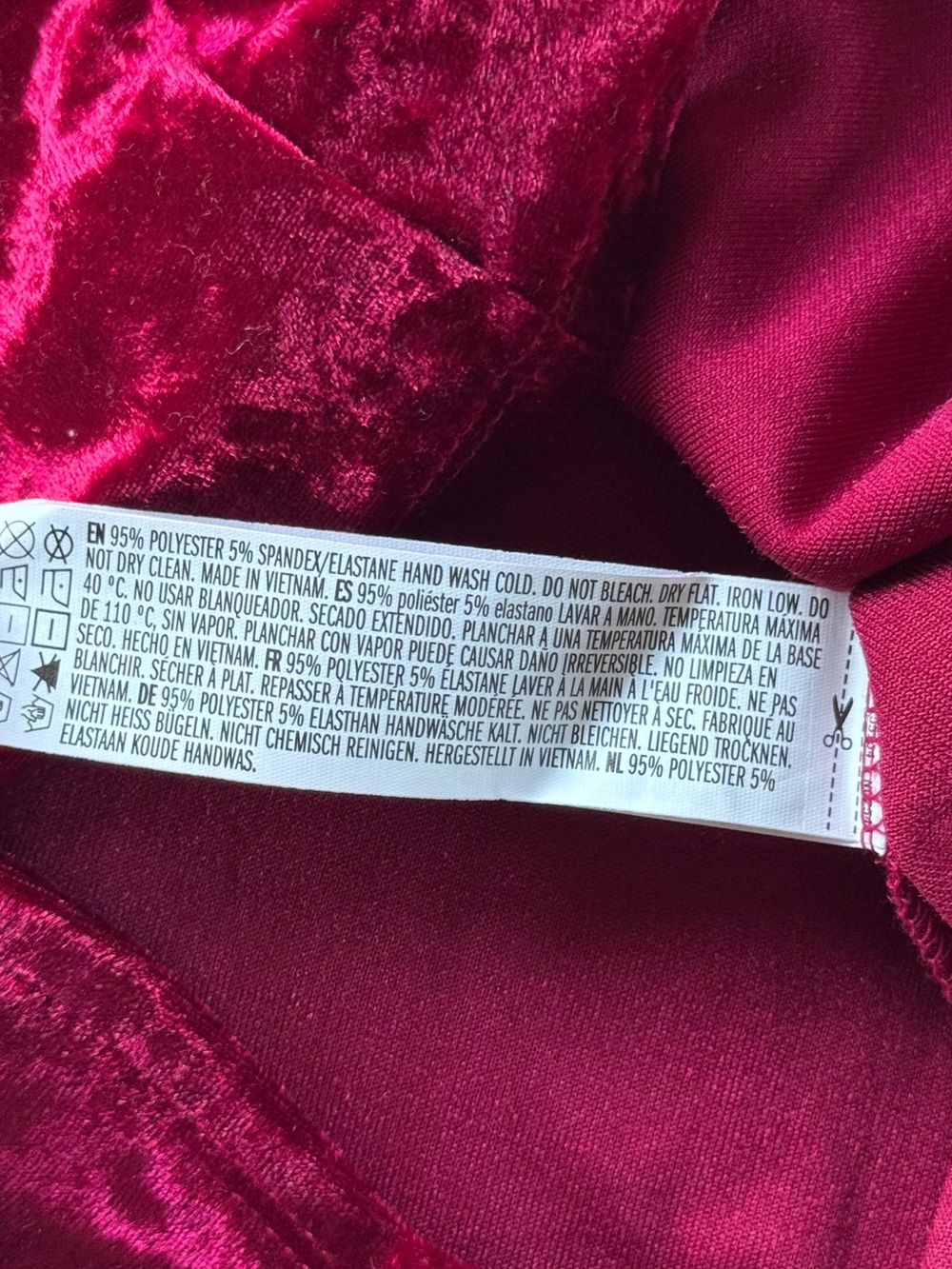 Forever 21 Crushed Velvet ‘Paradise’ Logo Tee - Picture 4 of 5